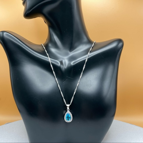 925 Sterling Silver Blue Diamond Tear Drop Pear Cut Elegant Pendant Necklace - Picture 1 of 12